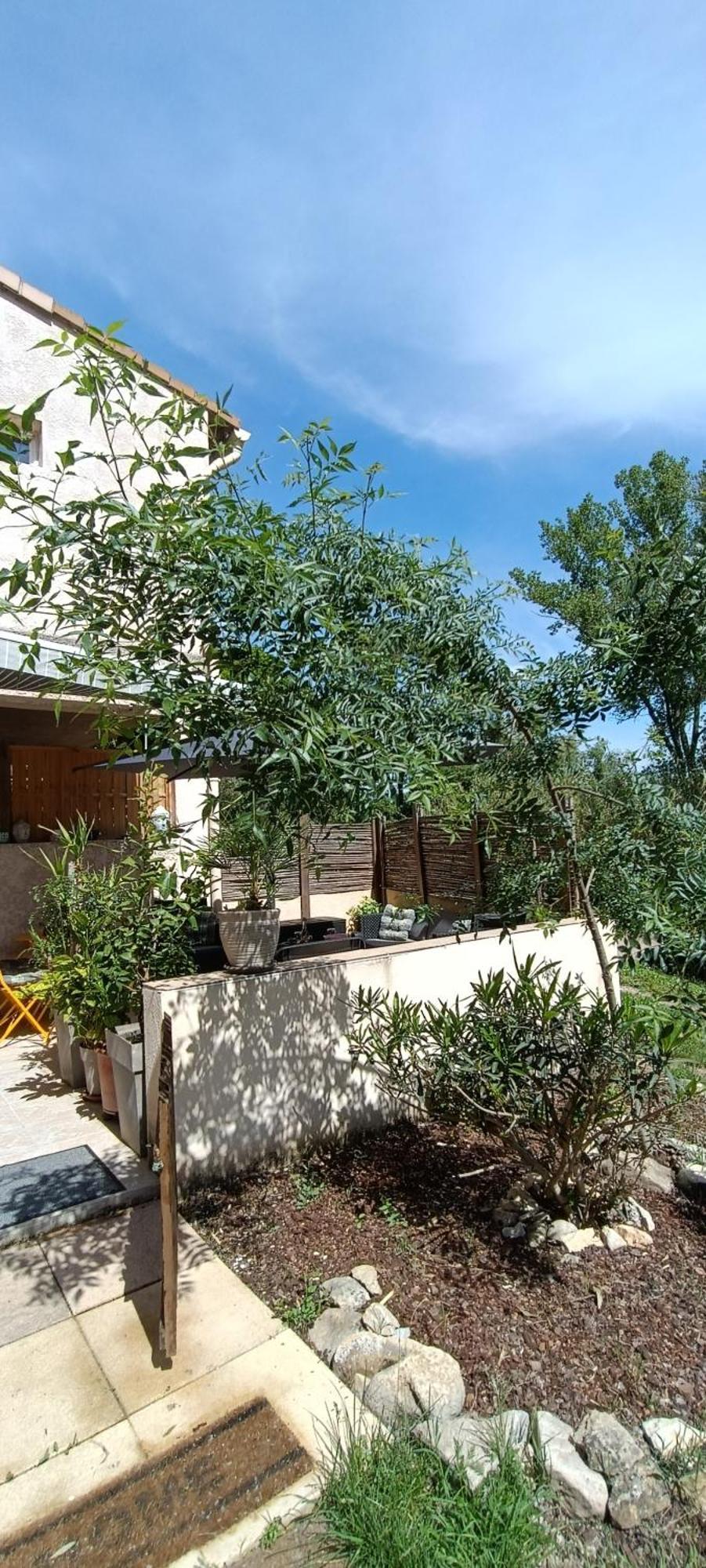 Studio 10M2, Terrasse 18M2 , Parking, Piscine Et Accueille Les Animaux Quissac  Bagian luar foto