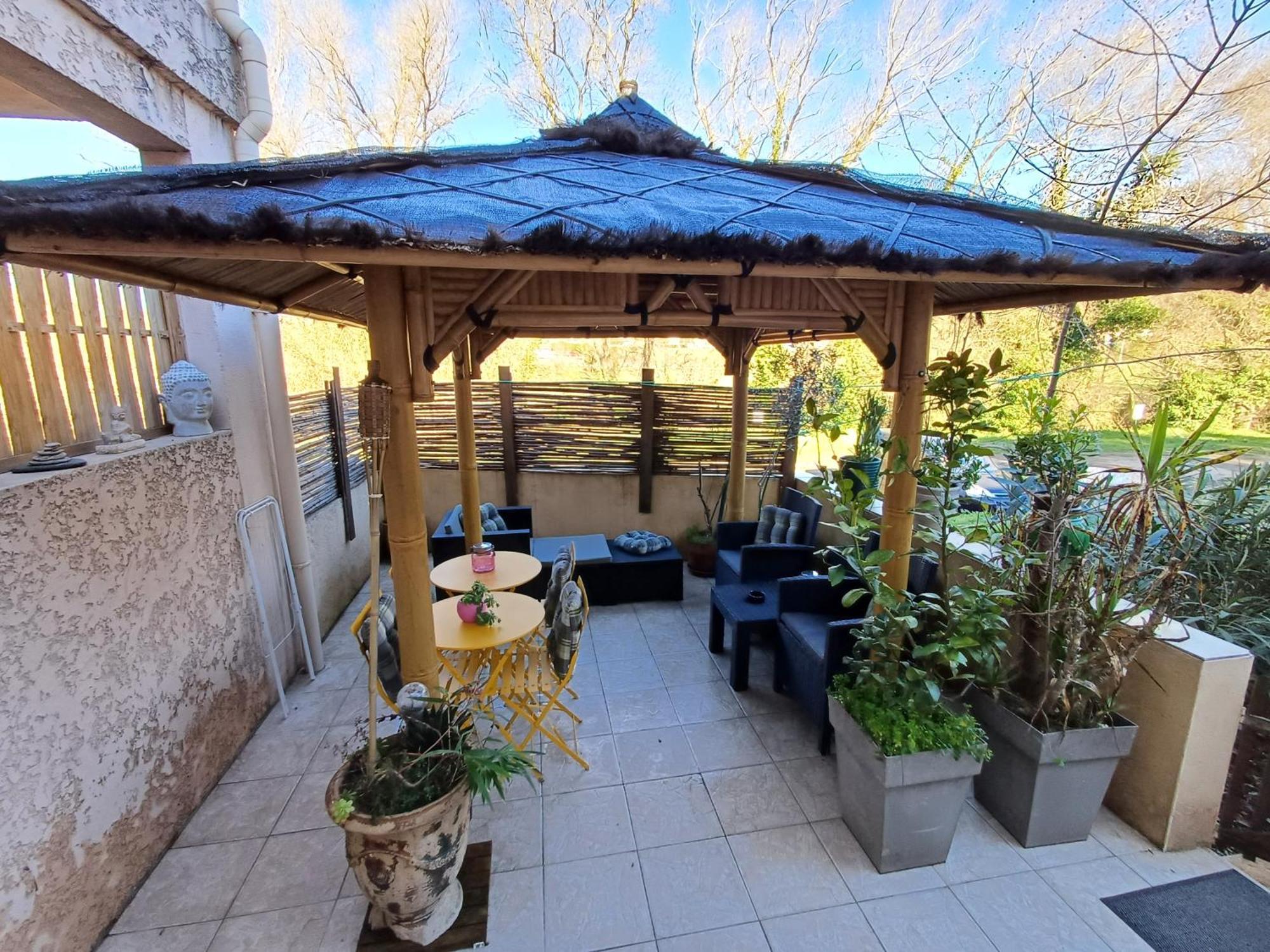 Studio 10M2, Terrasse 18M2 , Parking, Piscine Et Accueille Les Animaux Quissac  Bagian luar foto